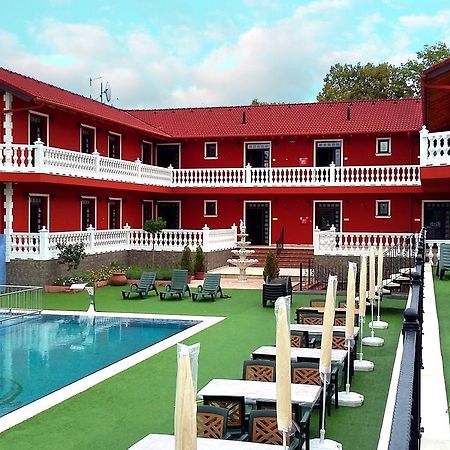 Artemis Resort Wellness Hotel Штурово Экстерьер фото